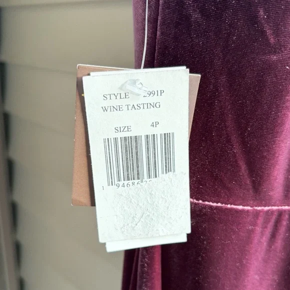 🆕Taylor Petite Velvet Midi Dress Burgundy Wine Slip Size4P Elegant Evening Party - Picture 15 of 17